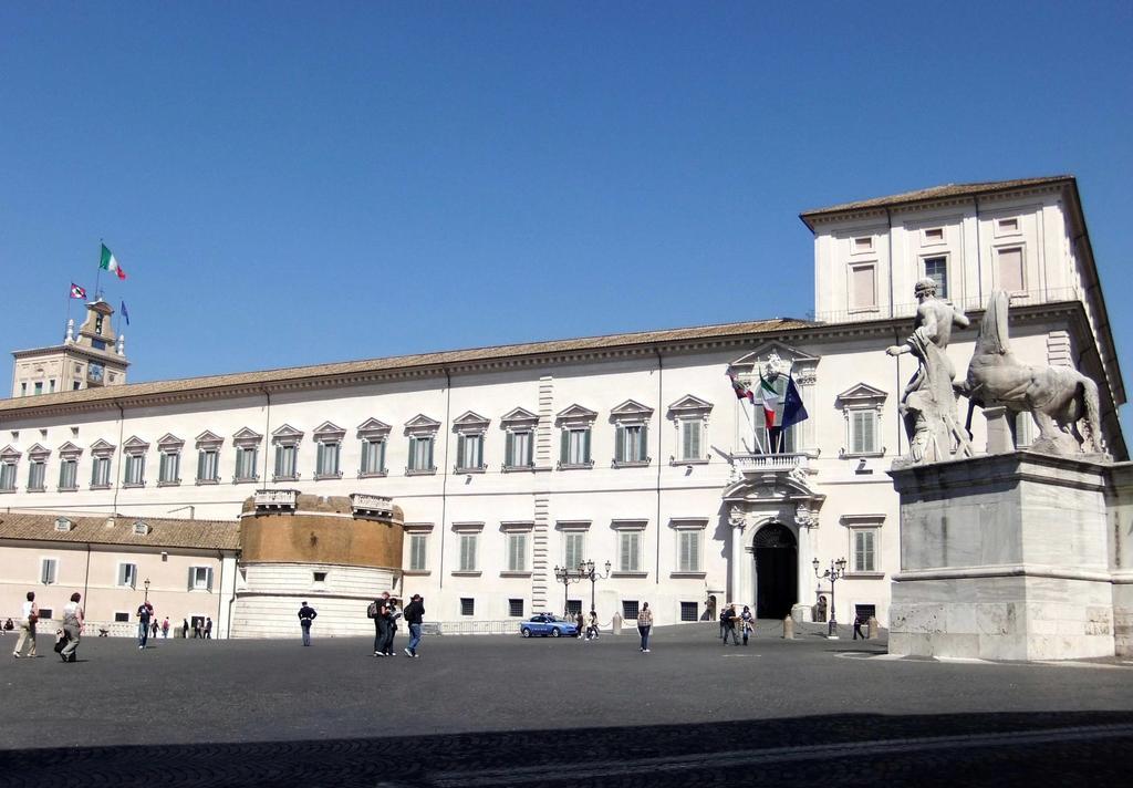 Bed and Breakfast Residenza Domiziano Рим Экстерьер фото